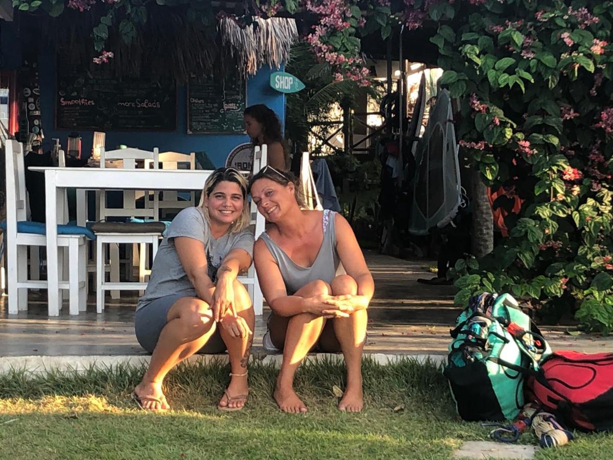 The Spot - Beachfront Sports Pousada 이카라이 외부 사진