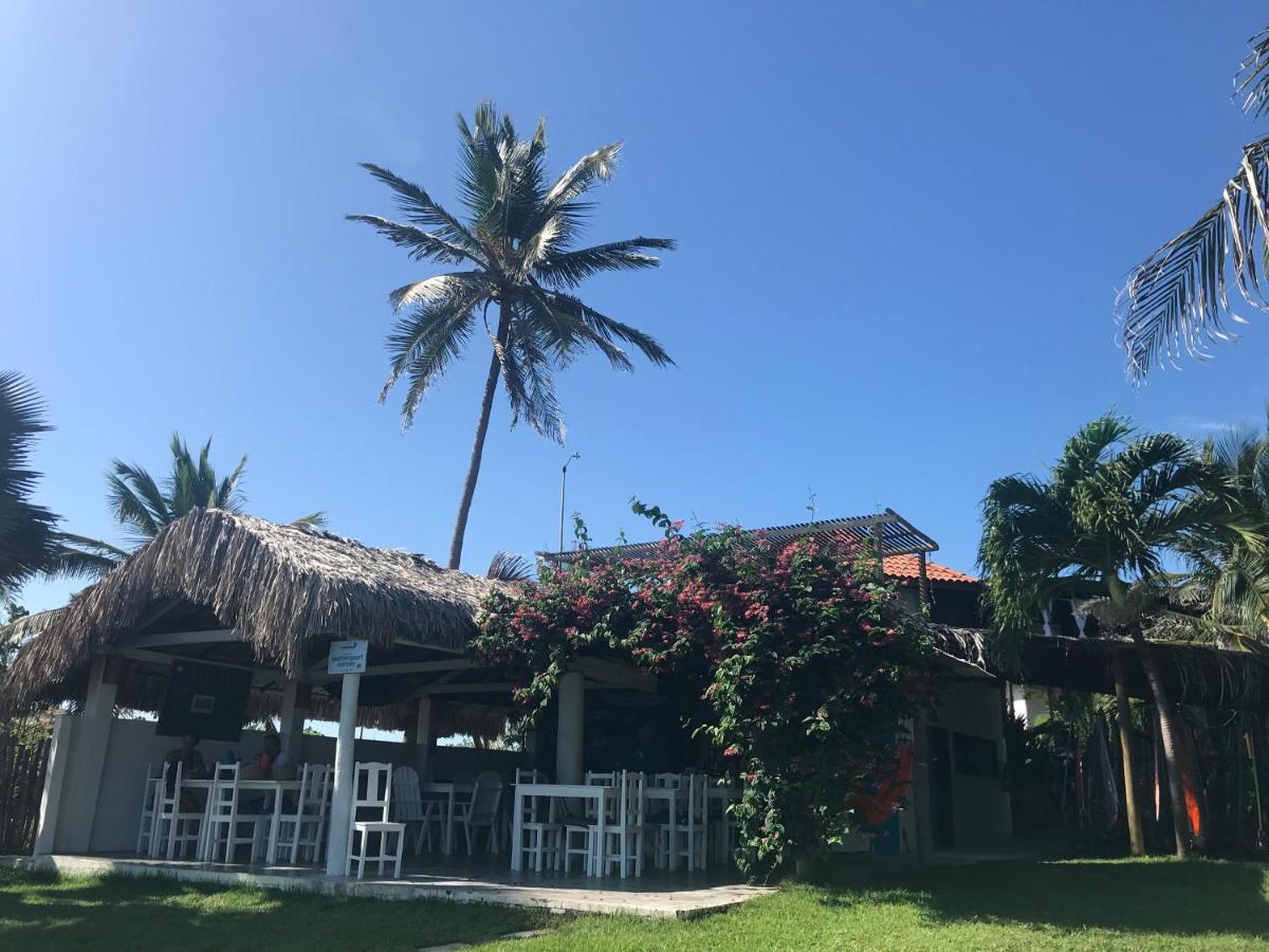 The Spot - Beachfront Sports Pousada 이카라이 외부 사진